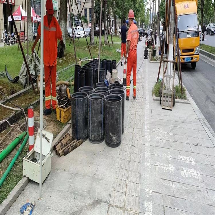 玉泉街道管道短管置换修复