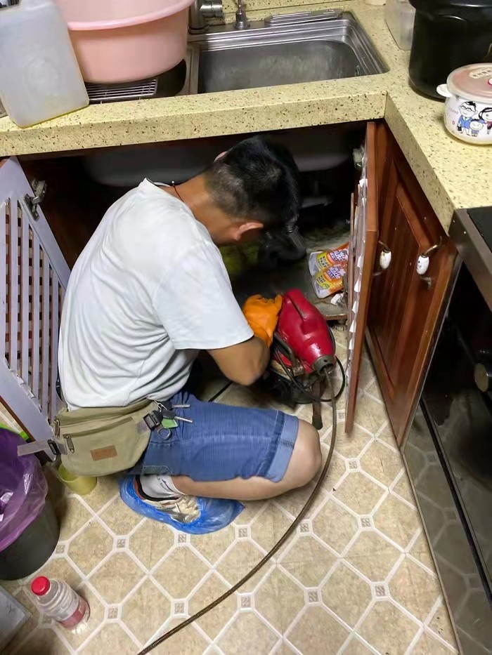 玉泉街道通下水道